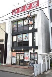 霞ヶ関校＿外観